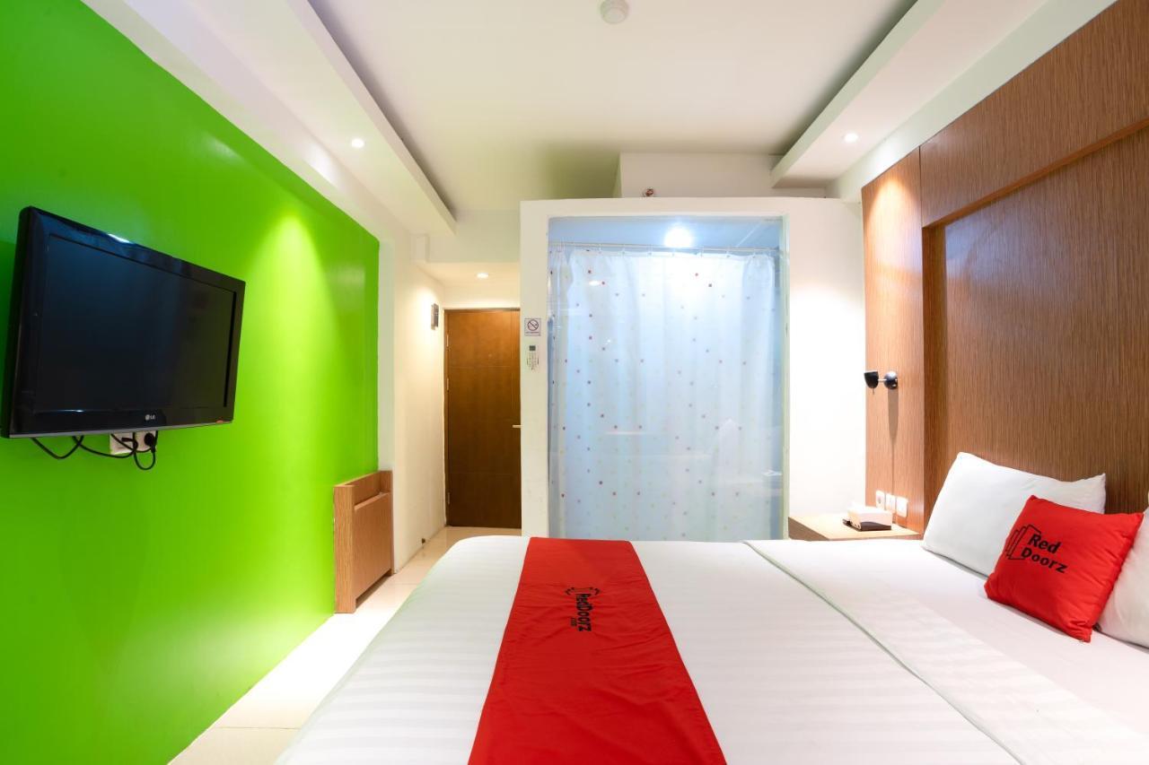 RedDoorz Apartment At Bogor Valley Zewnętrze zdjęcie